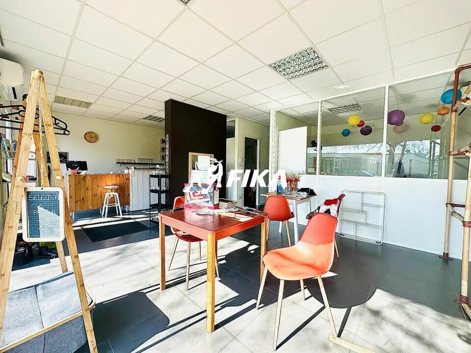 Bureau dans Bruges à louer Photo de l’immeuble– Image 1 sur 9