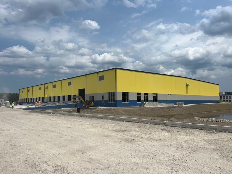 2200 Steppingstone Sq, Chesapeake, VA à louer - Photo de l’immeuble – Image 2 sur 9