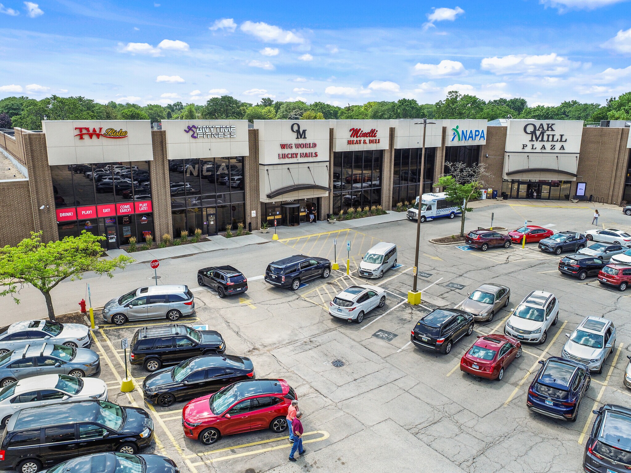 7900 N Milwaukee Ave, Niles, IL à louer Photo principale– Image 1 sur 7