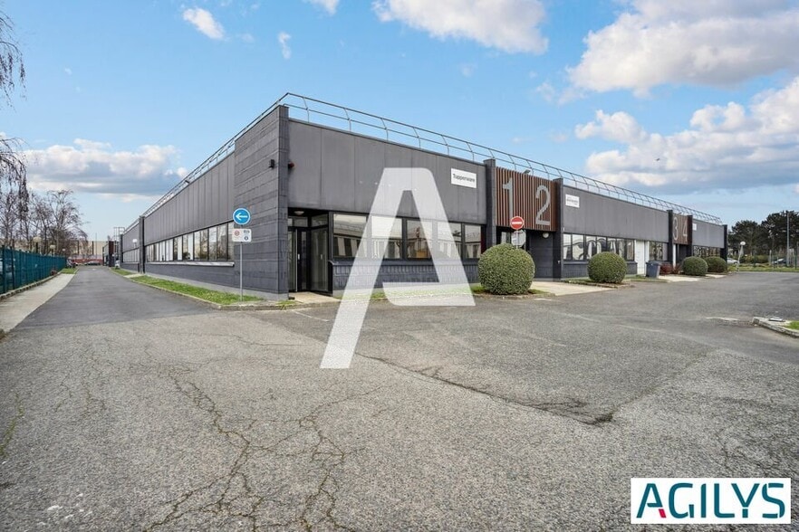 9 Avenue Du Québec, Villebon-sur-Yvette à louer - Photo de l’immeuble – Image 1 sur 5