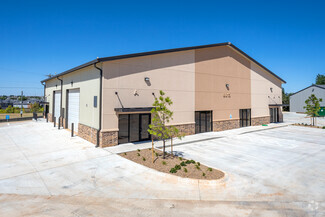 Plus de détails pour 8013 Northside Dr, Oklahoma City, OK - Industriel/Logistique à vendre