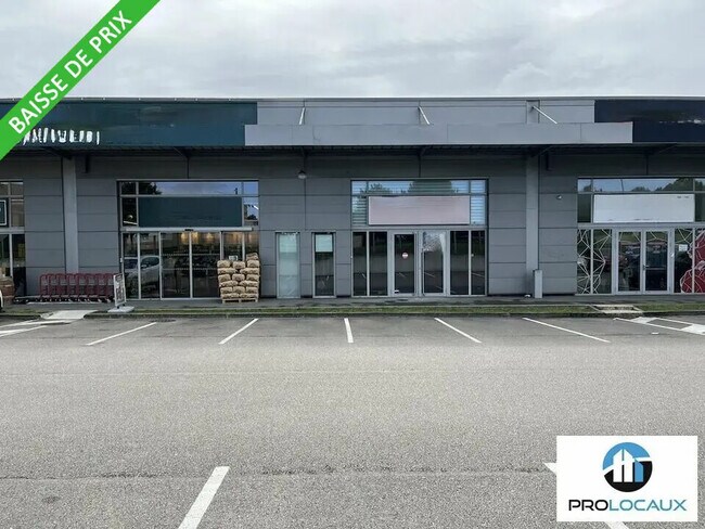 Plus de détails pour Local commercial à louer
