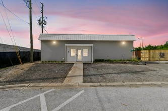 1740 Calumet St, Clearwater, FL à louer Photo de l’immeuble– Image 1 sur 30