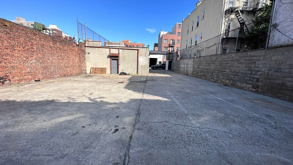 206 20th St, Brooklyn, NY à louer - Photo de l’immeuble – Image 2 sur 6