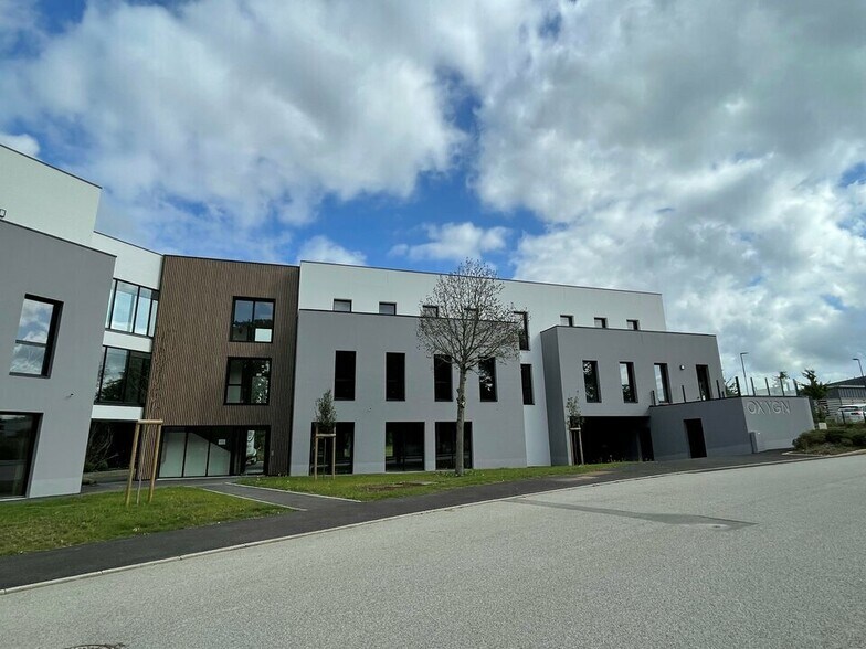 Bureau dans Vannes à louer - Photo de l’immeuble – Image 3 sur 4