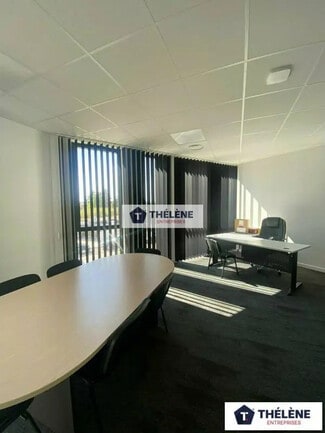 Plus de détails pour Bureau à vendre