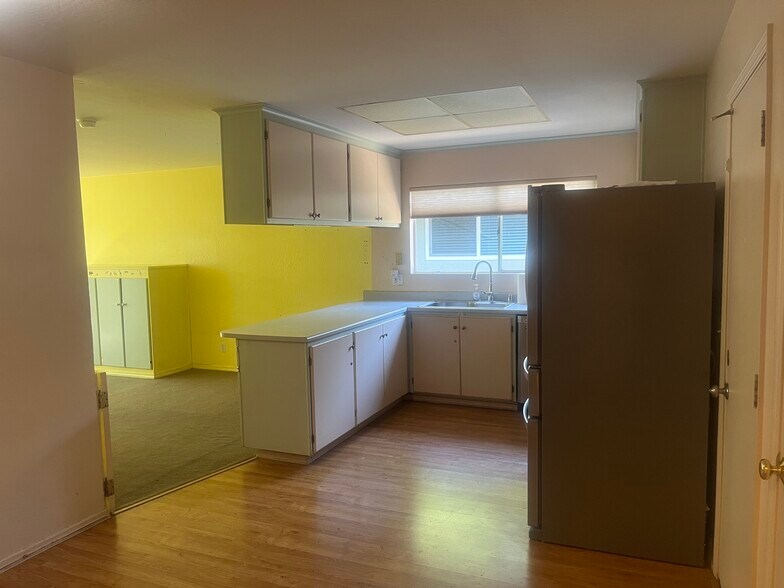 1701 Balsam Pl, Davis, CA à louer - Photo de l’immeuble – Image 3 sur 9