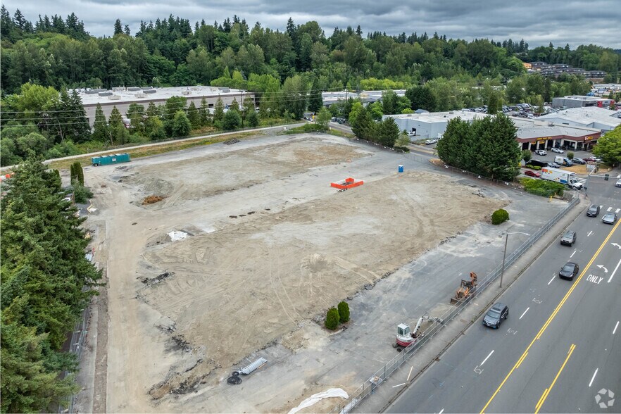 12700 NE 124th St, Kirkland, WA à louer - Photo principale – Image 2 sur 4