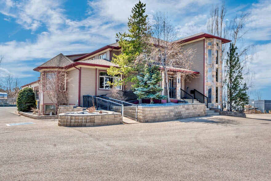 118 Canal Gdns, Strathmore, AB à vendre - Photo de l’immeuble – Image 3 sur 34
