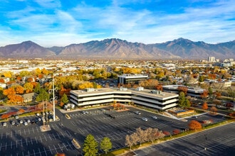 860 W LeVoy Dr, Taylorsville, UT - VUE AÉRIENNE vue de carte - Image1