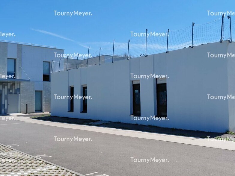 Bureau dans Lorient à louer - Photo de l’immeuble – Image 1 sur 1