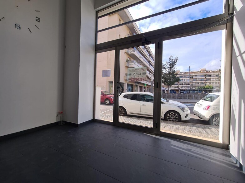 Local commercial dans Vilanova i la Geltrú, Barcelona à louer - Photo intérieure – Image 3 sur 4