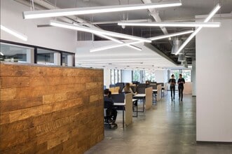 1700 E Walnut Ave, El Segundo, CA à louer Photo intérieure– Image 1 sur 4