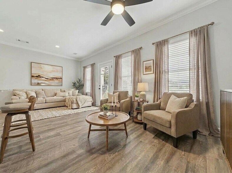Maple View Townhomes portefeuille de 1 biens à vendre sur LoopNet.fr - Photo de l’immeuble – Image 3 sur 29