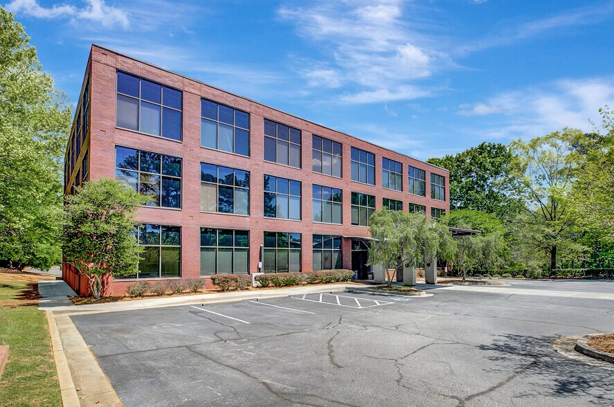 4000 Shakerag Hill, Peachtree City, GA à louer - Photo de l’immeuble – Image 2 sur 10