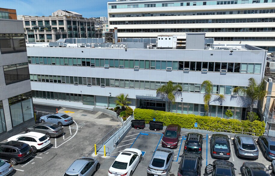 2299 Post St, San Francisco, CA à vendre - Photo de l’immeuble – Image 2 sur 9