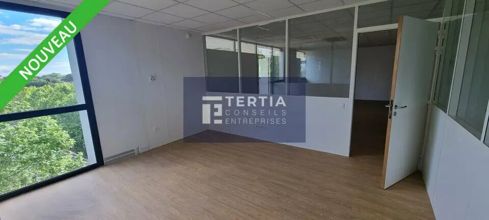 Bureau dans Montpellier à louer - Photo de l’immeuble – Image 3 sur 5