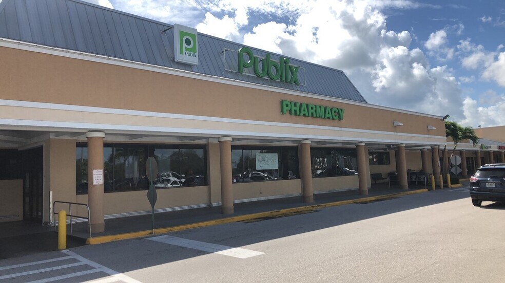 60 Kings Ave, Vero Beach, FL à louer - Photo de l’immeuble – Image 1 sur 4