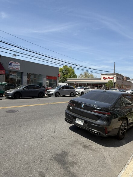 2356 Nostrand Ave, Brooklyn, NY à louer - Photo de l’immeuble – Image 2 sur 4