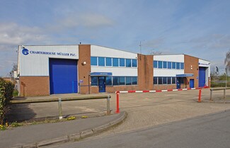 Plus de détails pour Little Johns Ln, Reading - Industriel/Logistique à louer