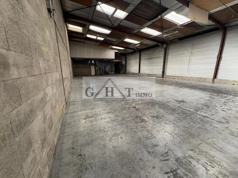 Industriel/Logistique dans Vaux-le-Pénil à louer - Photo intérieure – Image 3 sur 4