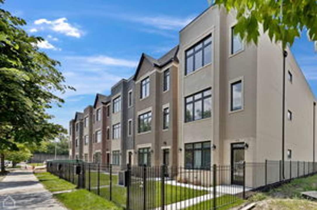 3920-3934 S Calumet Ave, Chicago, IL à vendre Photo principale– Image 1 sur 2