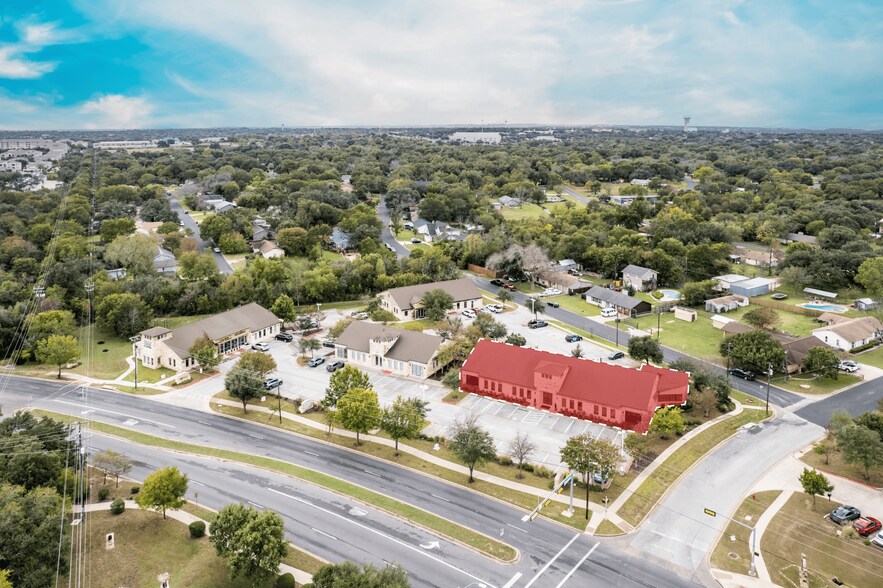 2511 S Lakeline Blvd, Cedar Park, TX à vendre - Photo de l’immeuble – Image 2 sur 8