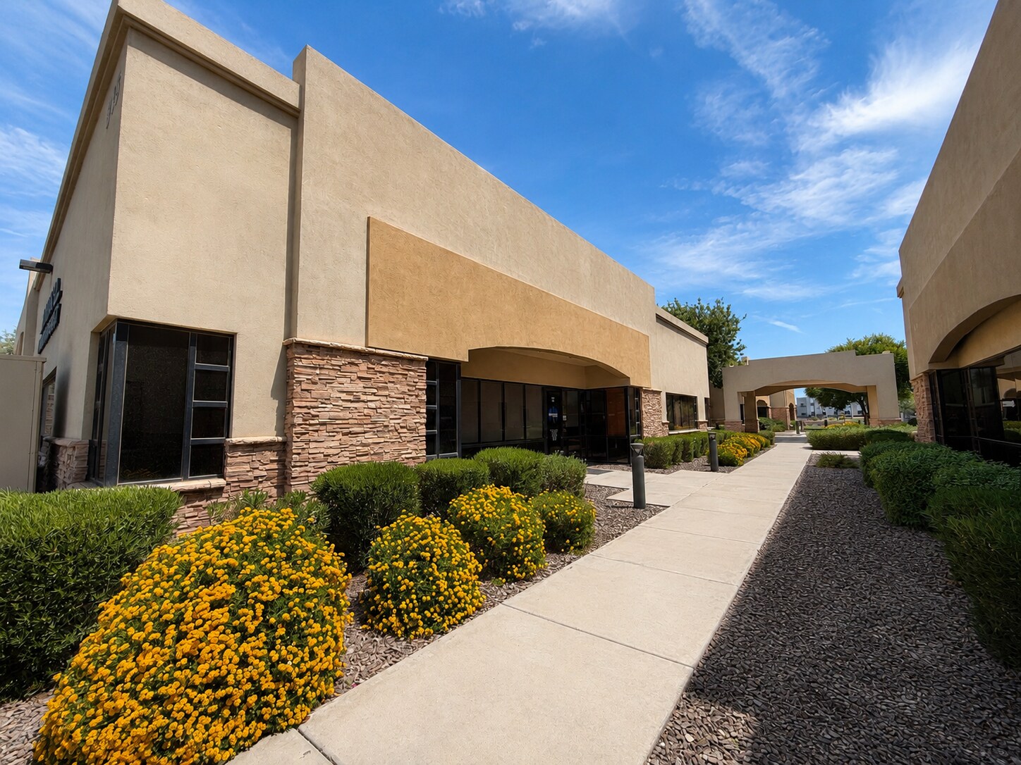815 E Warner Rd, Chandler, AZ à vendre Photo de l’immeuble– Image 1 sur 7