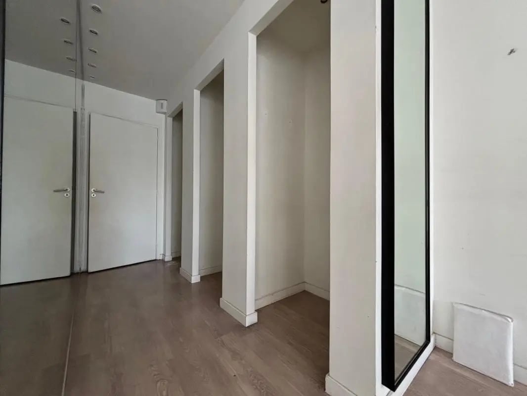 Local commercial dans Compiègne à louer Photo intérieure– Image 1 sur 3