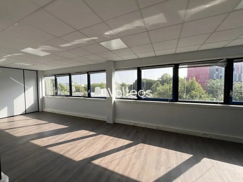 Bureau dans Labège à louer - Photo de l’immeuble – Image 1 sur 8