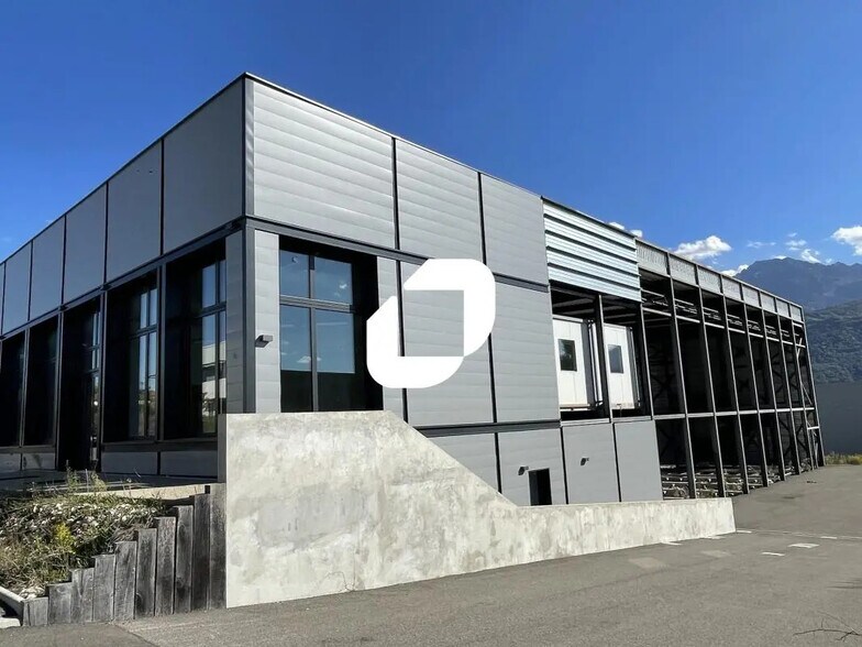 Bureau dans Saint-Ismier à louer - Photo de l’immeuble – Image 3 sur 6