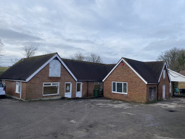 Edburton Rd, Henfield à louer - Photo de l’immeuble – Image 2 sur 6
