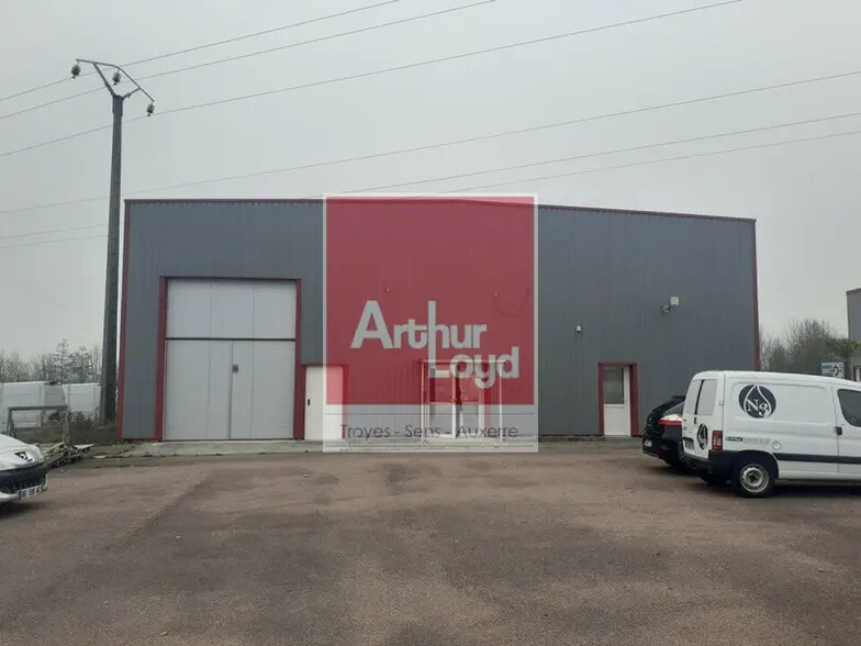Industriel/Logistique dans Troyes à louer - Photo de l’immeuble – Image 1 sur 6