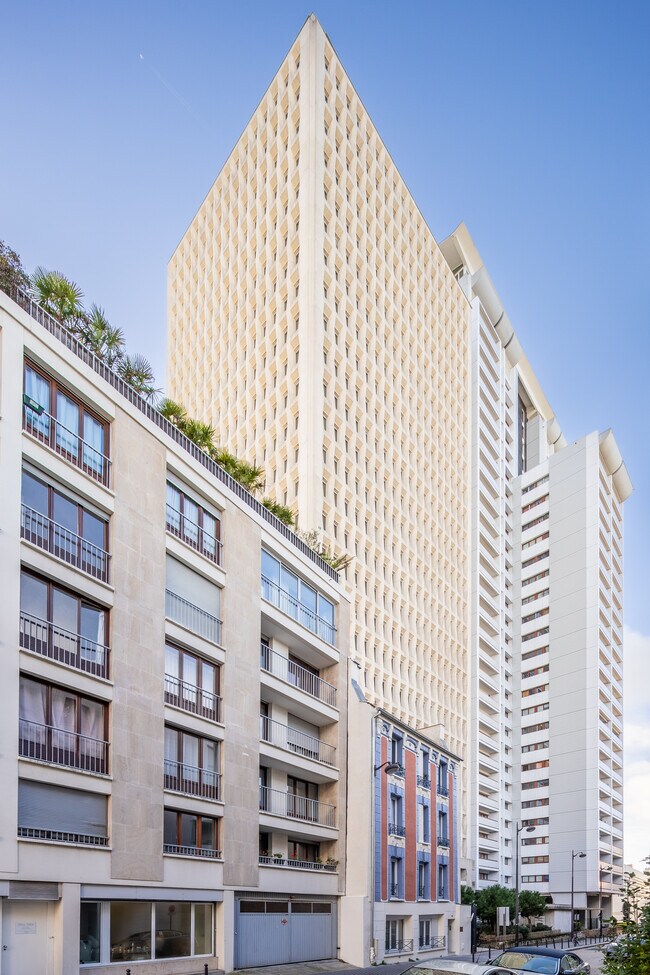 Plus de détails pour 9 Rue Georges Pitard, Paris - Bureau à louer