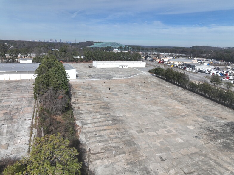 4390 Old McDonough Rd, Conley, GA à louer - Photo de l’immeuble – Image 3 sur 4
