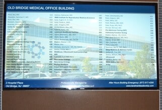 2 Hospital Plz, Old Bridge, NJ à louer Photo de l’immeuble– Image 2 sur 21