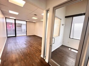 2665 30th St, Santa Monica, CA à louer Photo intérieure– Image 2 sur 13