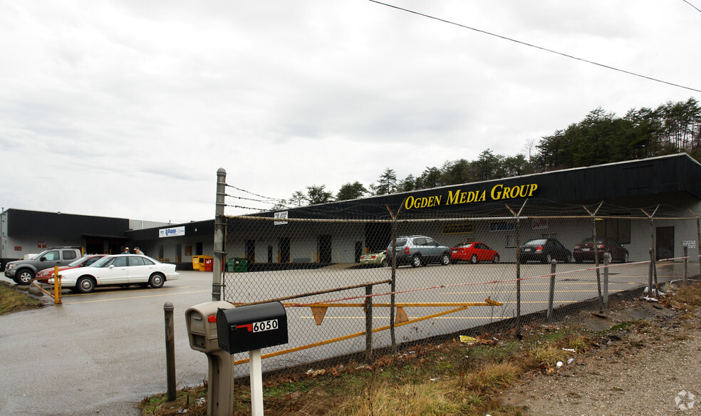 6048-6050 State Rt 34, Winfield, WV à louer - Photo de l’immeuble – Image 2 sur 12