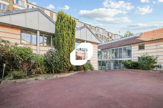 Plus de détails pour 50 Rue Alphonse Melun, Cachan - Bureau à vendre