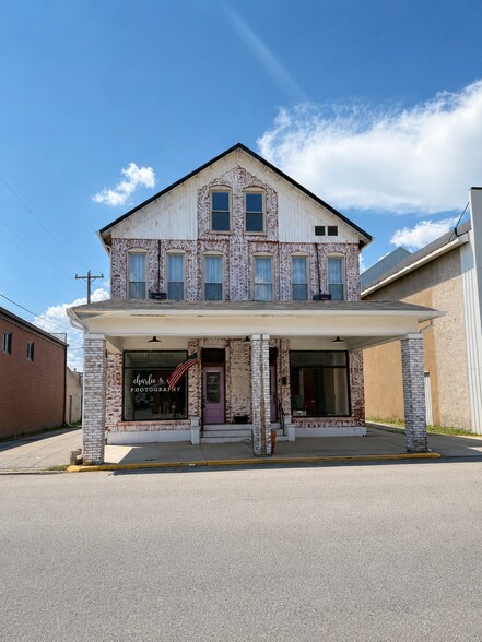 113-115 E 3rd St, Rushville, IN à vendre - Photo de l’immeuble – Image 3 sur 33