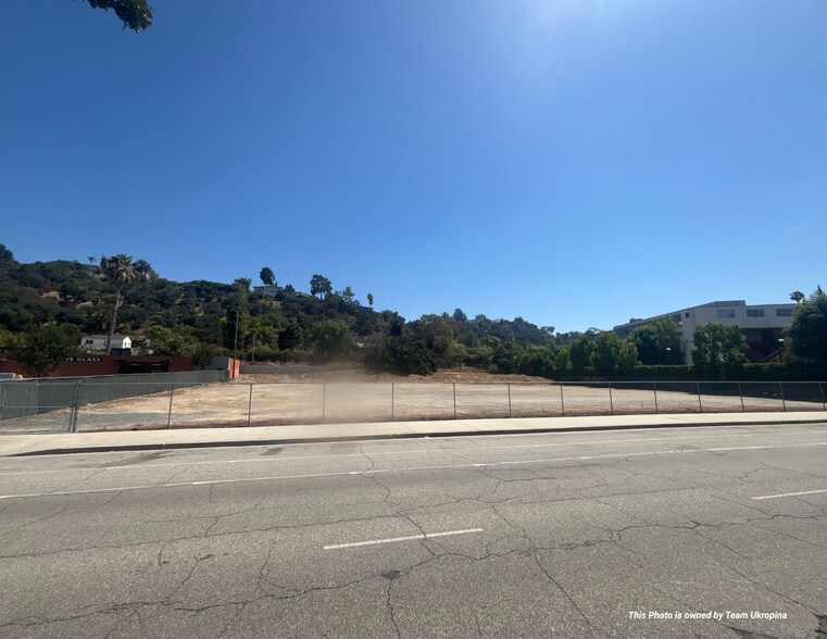 123 Pasadena Ave, South Pasadena, CA à vendre - Photo de l’immeuble – Image 3 sur 4