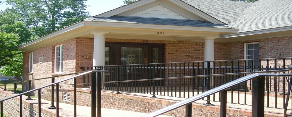291 McLaws Cir, Williamsburg, VA à vendre - Photo de l’immeuble – Image 2 sur 9