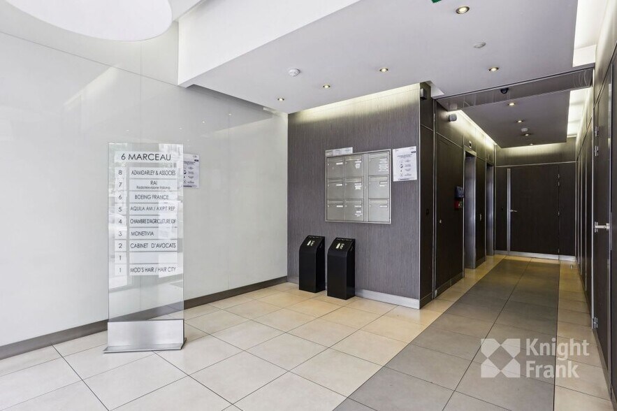 6 Avenue Marceau, Paris à louer - Hall d’entrée – Image 2 sur 18