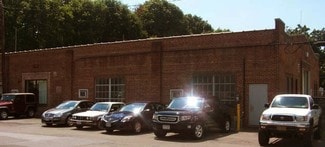 Plus de détails pour 83 Pershing Ave, Poughkeepsie, NY - Industriel/Logistique à vendre