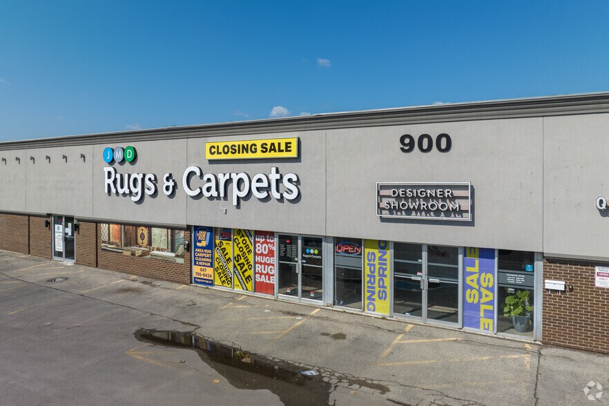 900 Caledonia Rd, Toronto, ON à louer - Photo de l’immeuble – Image 2 sur 4