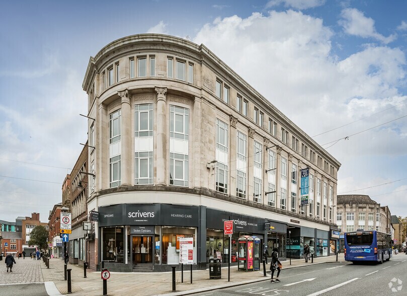 4-12 Knowsley St, Bolton à louer - Photo de l’immeuble – Image 2 sur 5