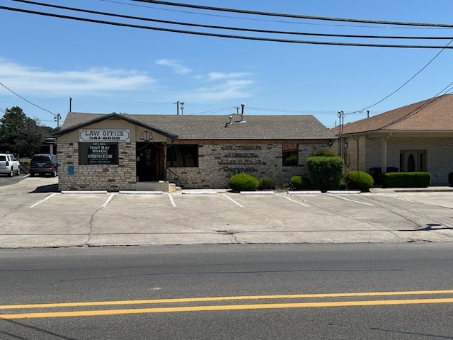 907 S Main St, Copperas Cove, TX à vendre - Photo de l’immeuble – Image 1 sur 23