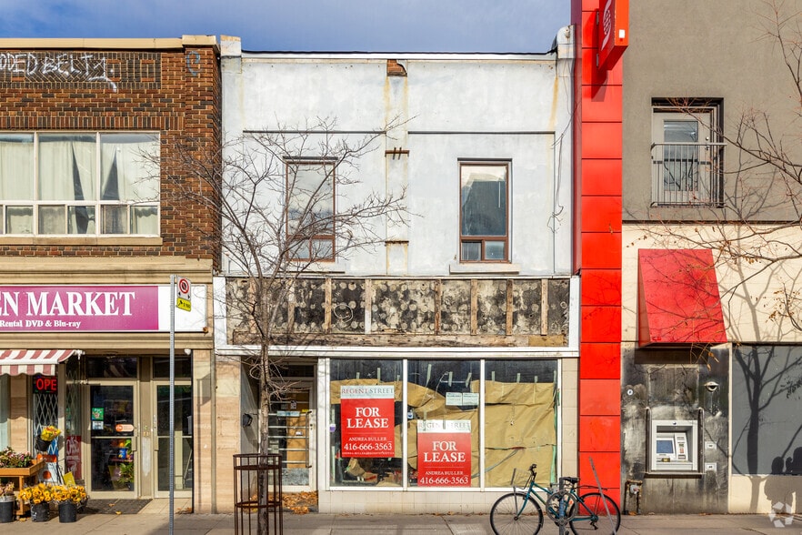 998 Bloor St W, Toronto, ON à louer - Photo de l’immeuble – Image 3 sur 4