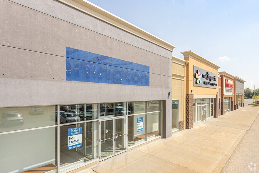 13703 40 St NW, Edmonton, AB à louer - Photo de l’immeuble – Image 3 sur 6