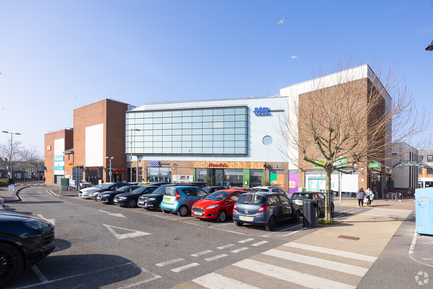 West St, Fareham à louer - Photo de l’immeuble – Image 1 sur 2
